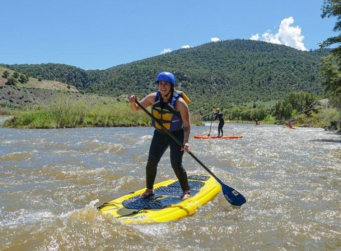 Stand-Up Paddleboard Half-Day Excursion from Kremmling