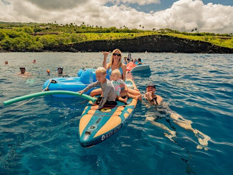 Deluxe Snorkel & Dolphin Watch Aboard a Luxury Catamaran from Kailua-Kona