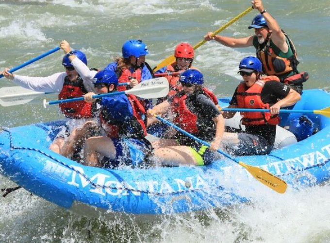 18-Mile 6Hrs of Fun on the Yellowstone River with lunch!