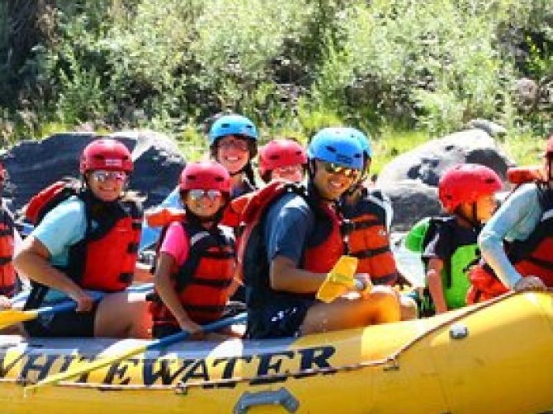 6-mile Western Scenic Raft Float in Yellowstone River