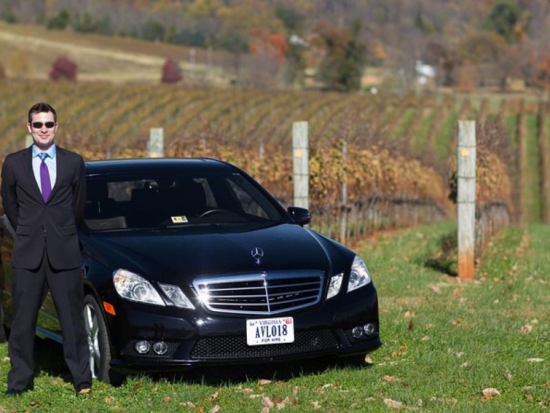 Virginia Private Custom Wine Tour from Charlottesville