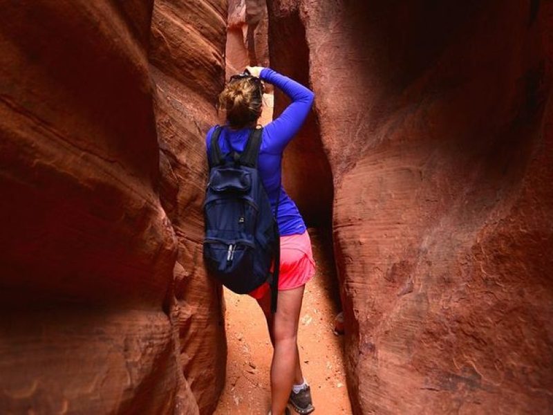 Hiking in Kanab: Walk and Photograph the incredible Wire Pass Slot Canyon!