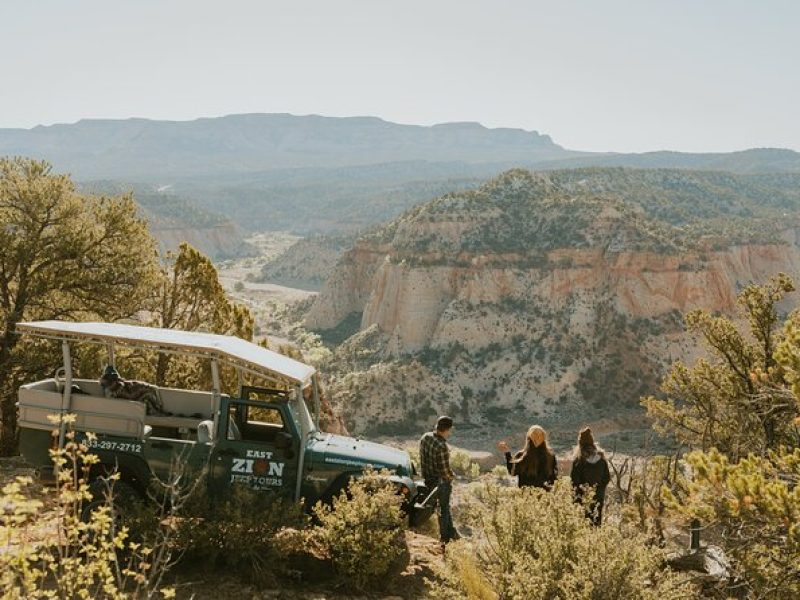 East Zion Red Canyon Jeep Tour