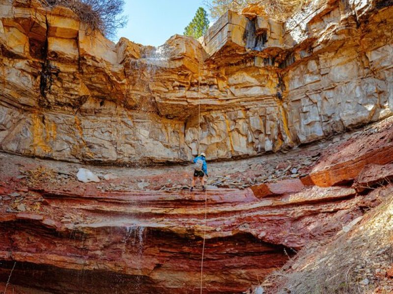 East Zion: Stone Hollow Full-day Canyoneering Adventure