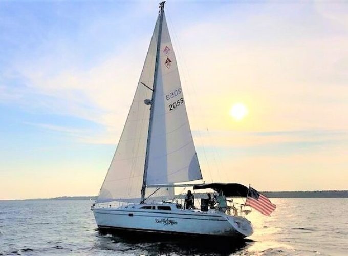 2 – Hour Private Hilton Head Morning Dolphin Watching / Sail