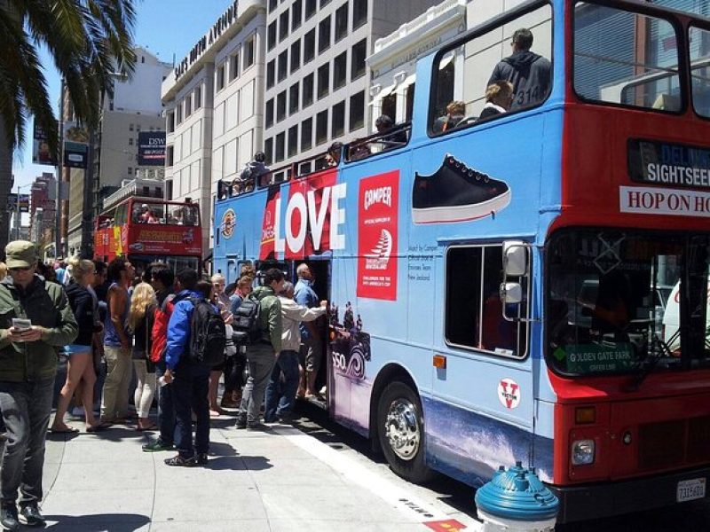 Hop-On Hop-Off Deluxe Bus Tour of San Francisco: 2 Days, 20 Stops