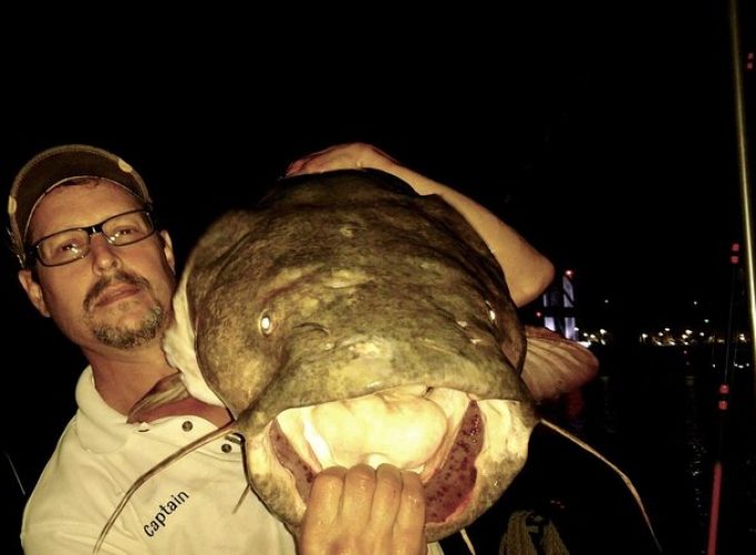 5-Hour Private Catfish Fishing Tour