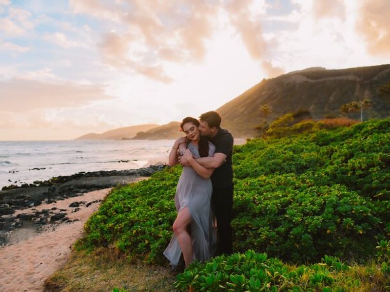 Private Professional Holiday Photoshoot in Maui