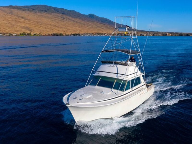 10-Hour Private Fishing with Steady Pressure Charters in Maui