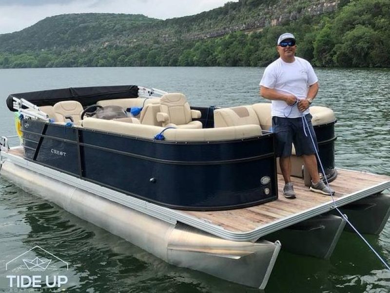 Lake Travis Boat Cruise