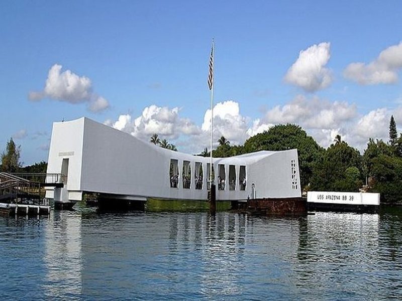 Pearl Harbor + Dole Plantation + Polynesian Center from Kauai