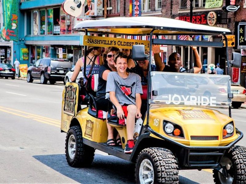 Explore the City of Nashville Sightseeing Tour by Golf Cart