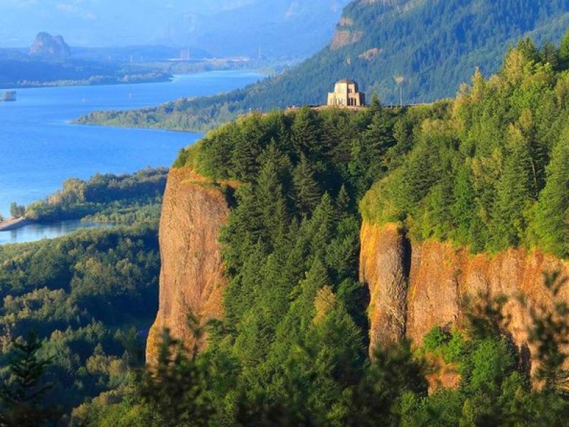 Columbia River Gorge Tour from Portland