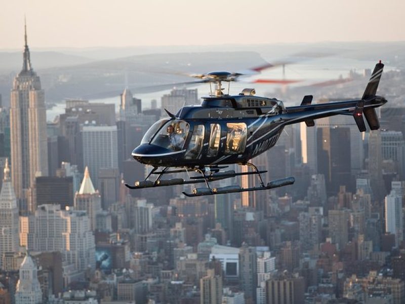 New York Helicopter Tour: City Skyline Experience