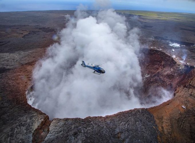 Oahu to Big Island : Big Island Volcano Helicopter Tour & Hilo 1 Day Tour