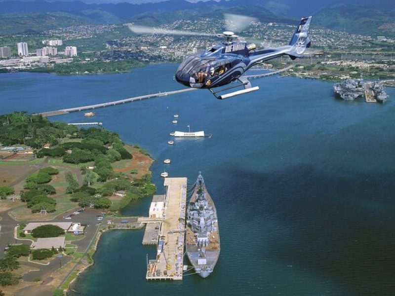 Blue Skies of Oahu Helicopter Tour