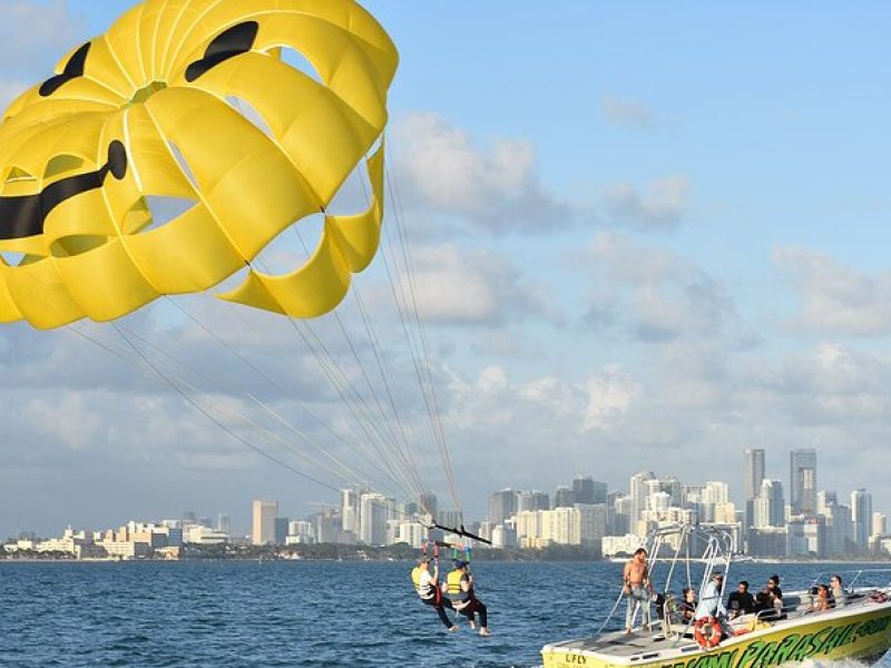 Experience Miami Parasailing Fun Fly High Feel Free