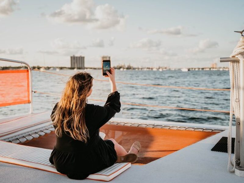 Historical Sightseeing Catamaran Cruise in Palm Beach