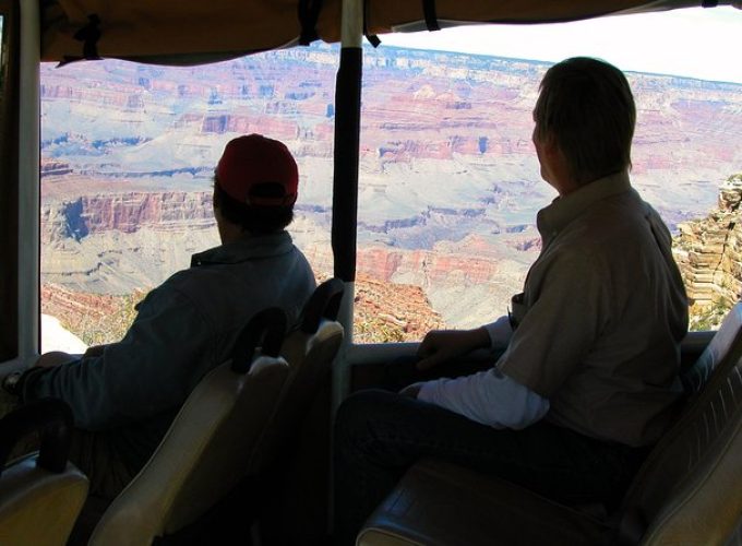 3 Hour Back-Road Safari to Grand Canyon with Entrance Gate By-Pass at 9:30 am