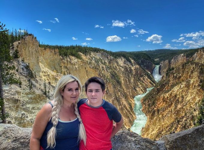 Private VIP Boutique Yellowstone Day Tour from Bozeman