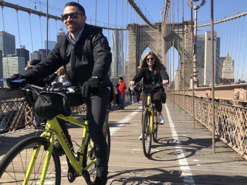 Brooklyn Bridge Waterfront Guided Bike Tour