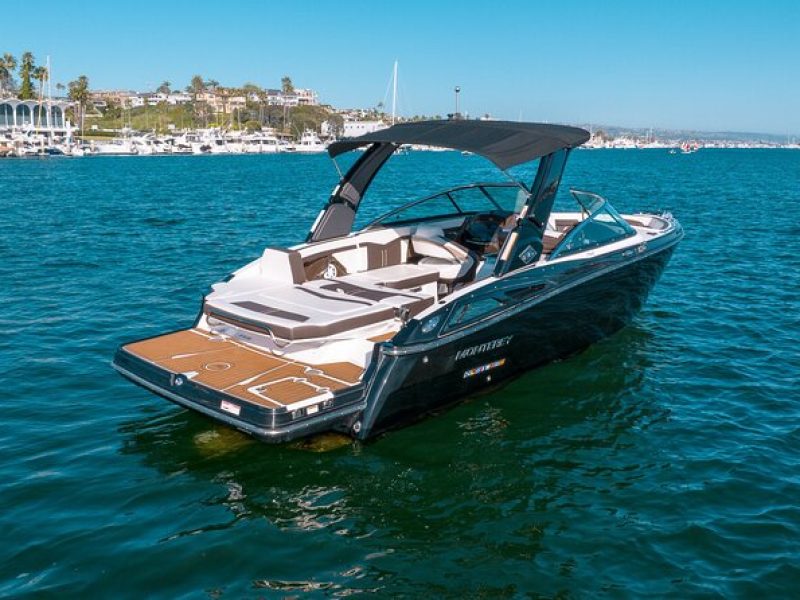 2 hour 29ft Sport Yacht Private Newport Beach Harbor Cruise!