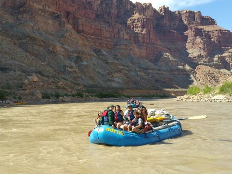 Colorado River Rafting: Afternoon Half-Day at Fisher Towers