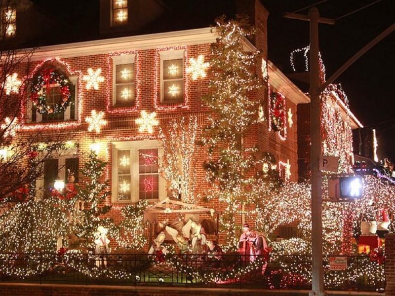 Dyker Heights and Christmas Lights Tour $49 dollars