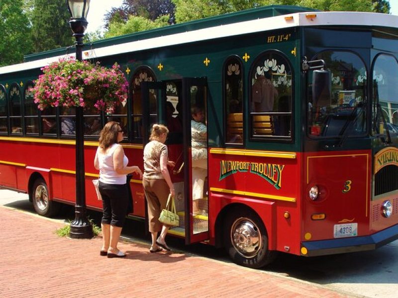 Newport Trolley Tour with Marble House – Viking Tours