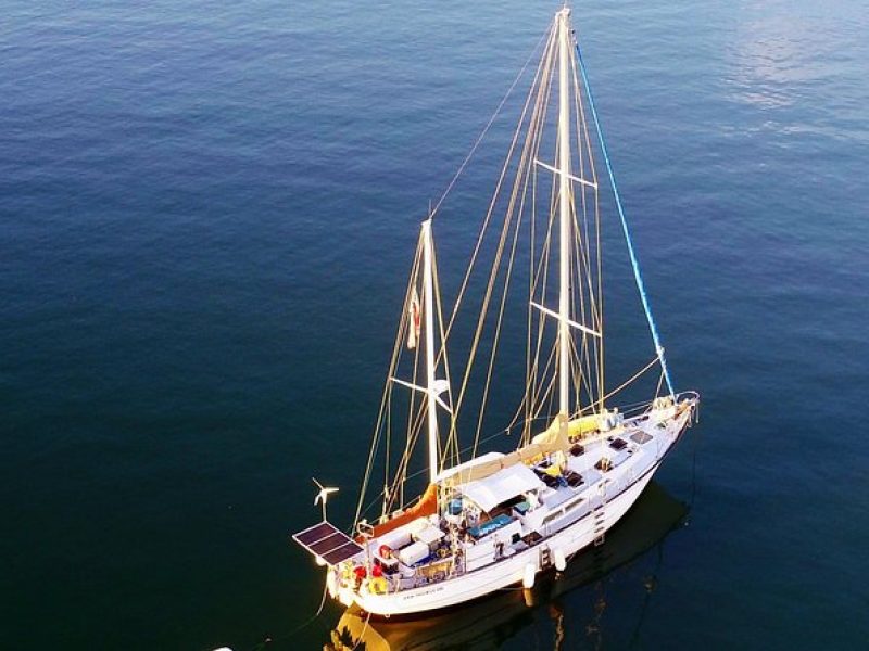 6 Hour Sailing Tour of Vineyard Haven Harbor and Sound