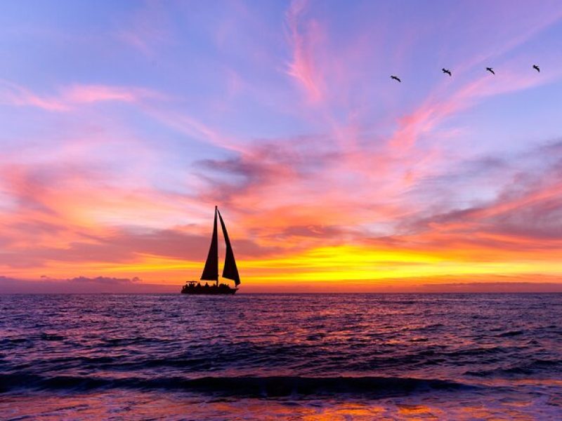 Diamond Head Sunset Sail