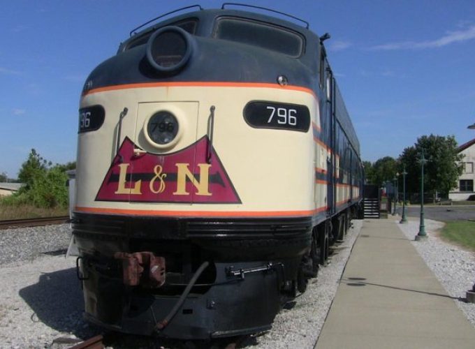 Skip the Line: Historic RailPark and Train Museum Ticket with Guided Tour