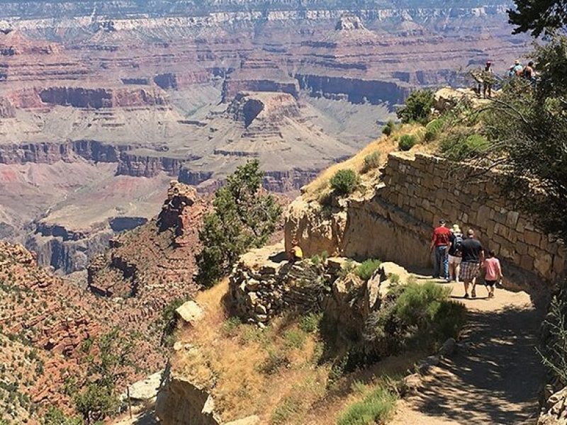 Grand Canyon Hike with Sedona and Flagstaff Hotel Pickup