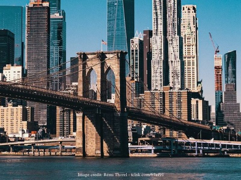 Brooklyn Bridge & DUMBO: Private New York Half-Day Walking Tour