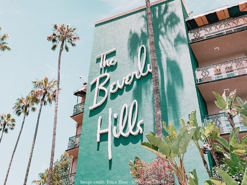 Beverly Hills & Rodeo Drive: Private 2-hour Walking Tour