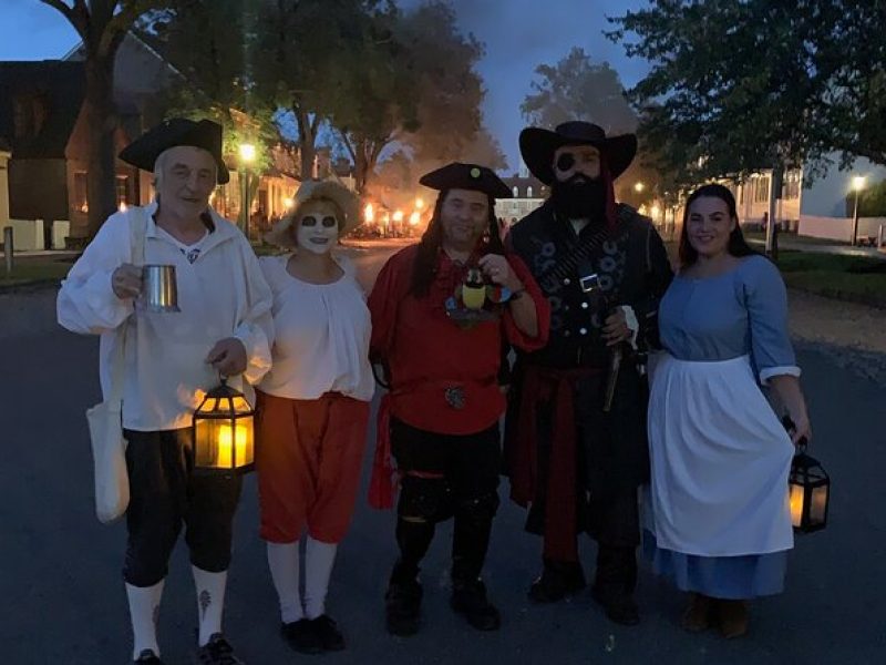 Williamsburg Ghosts, Witches and Pirates Tour