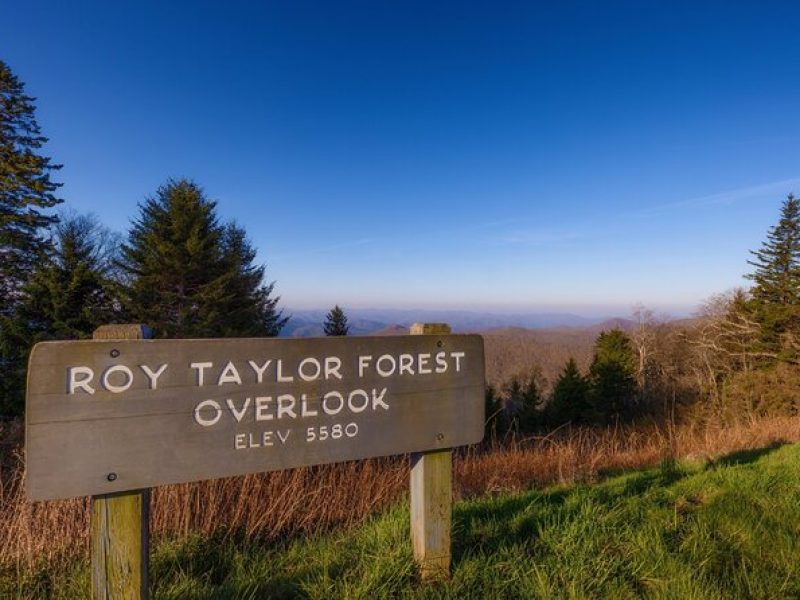 Blue Ridge Parkway (Cherokee to Asheville) Self-Guided Audio Tour