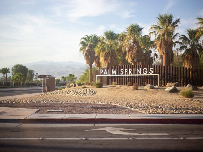 Palm Springs Self-Guided Driving Audio Tour