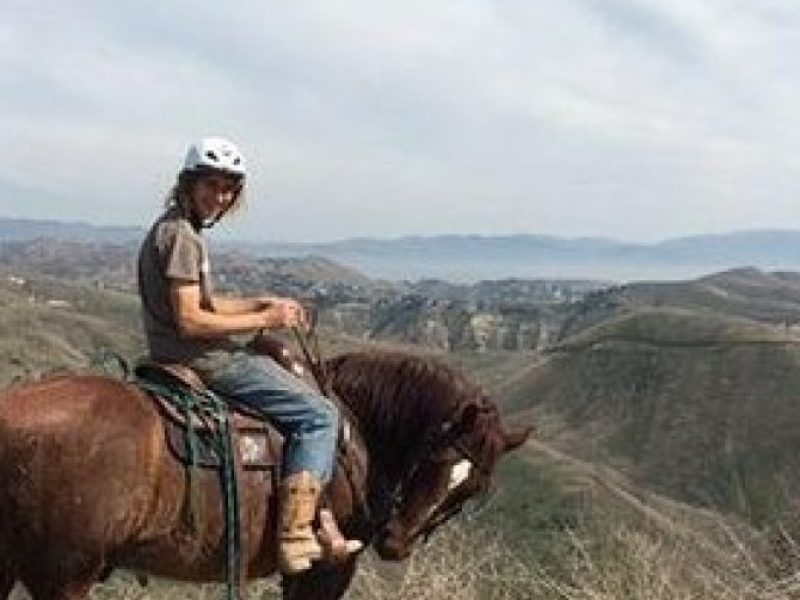 2 Hours Horseback Riding Adventure in Agoura Hills