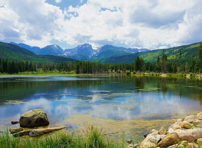 Rocky Mountain Private Day Tour & Hike from Estes Park