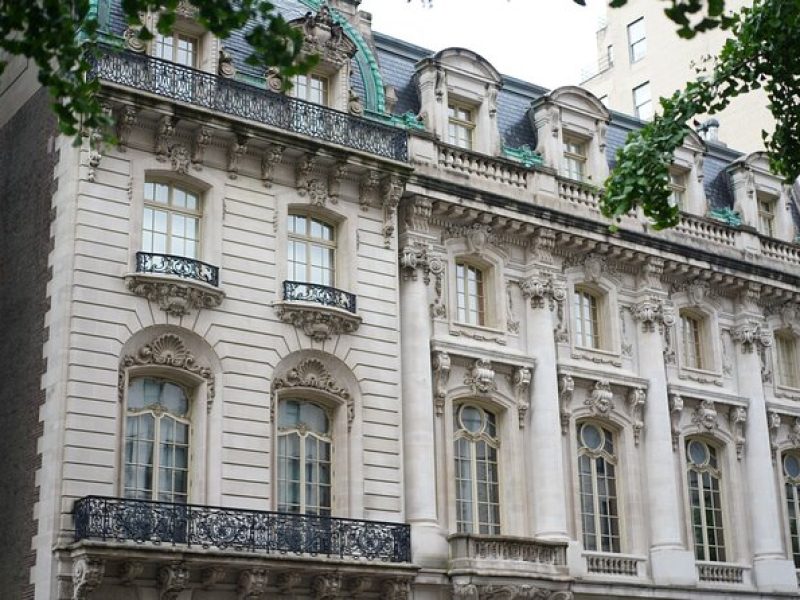 Fifth Avenue Gilded Age Mansions Private Guided Walking Tour