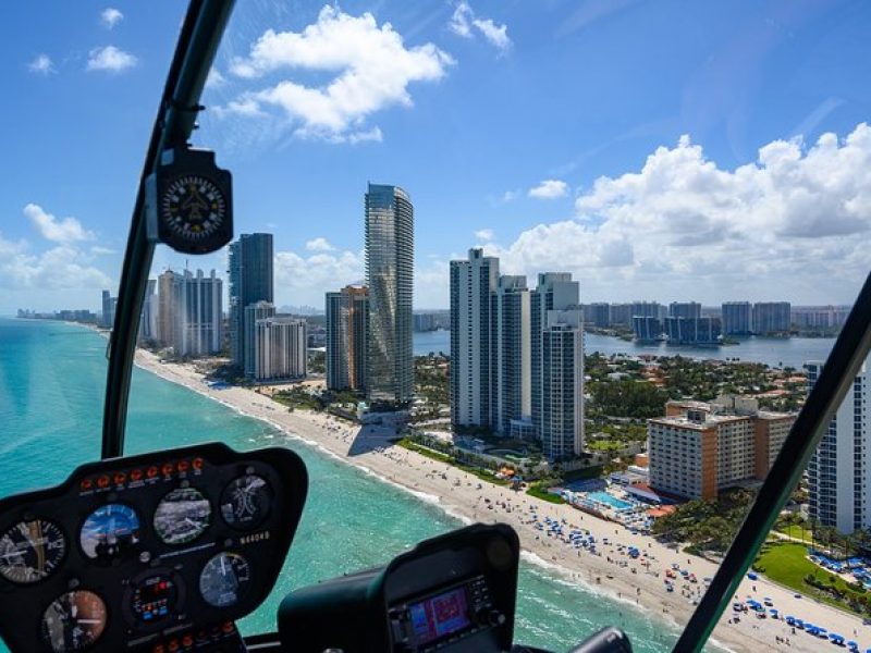 Private Ft. Lauderdale to Miami Beach Helicopter Tour