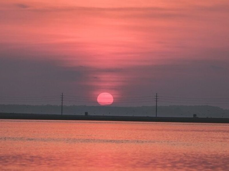 2-Hour Sunset Skiff Boat Rental in Chincoteague Island