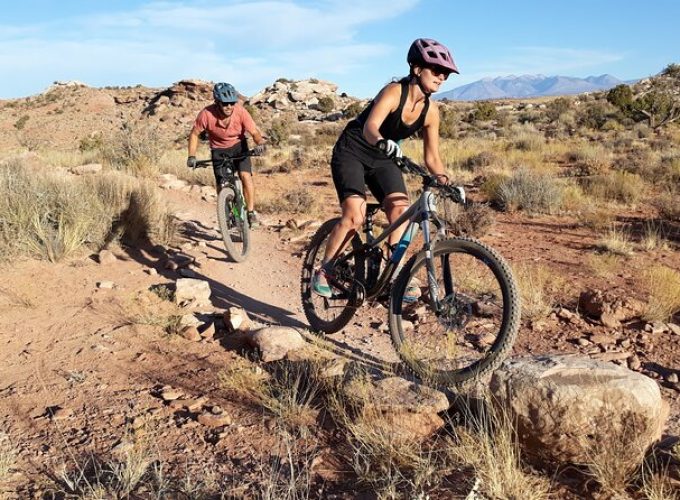 Private Group Half-Day Dead Horse Point Mountain Biking Tour