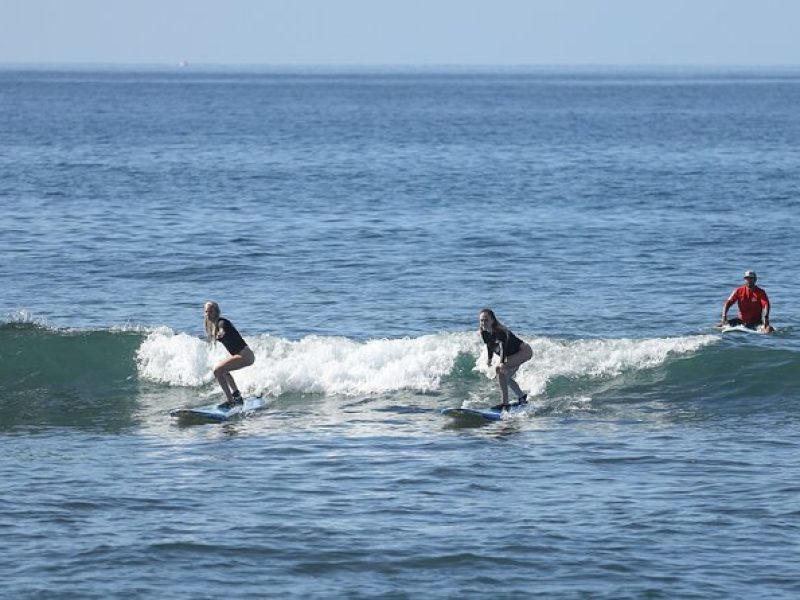 Semi-Private 2 hour Surf Lesson in Lahaina