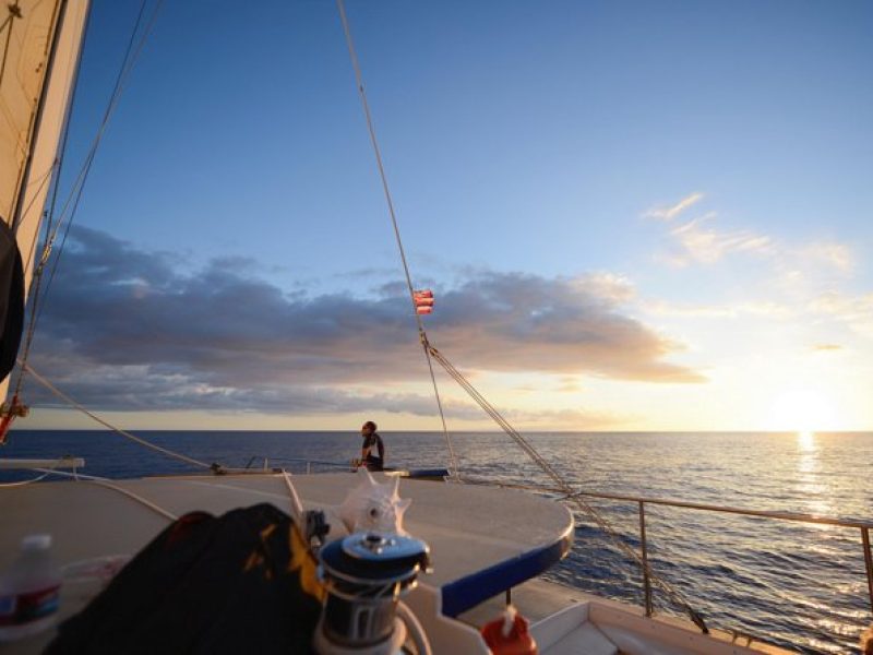 Sunset Cocktail Cruise Including Drinks and Appetizers West Oahu