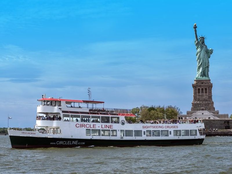 Circle Line: NYC Liberty Cruise