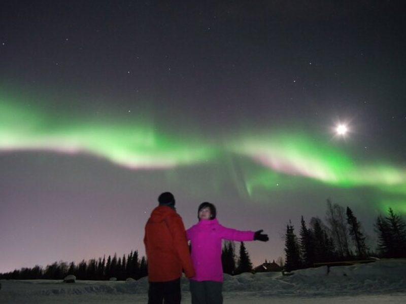 Northern Lights (Aurora Borealis Viewing) Chasing with Photography in Fairbanks