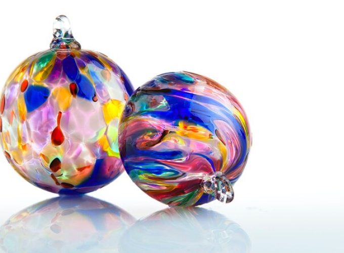 Hands-On Blown Glass Ornament Experience in Naples