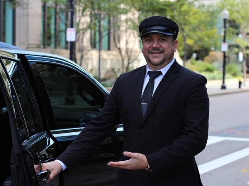 Limo Private Transfer Boston to Logan International Airport